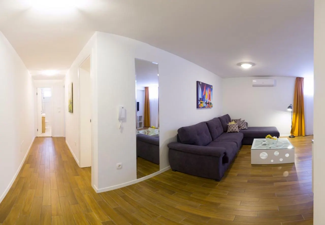 Villa Royal Residence Chica Cure Split