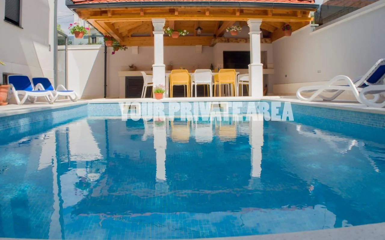 Villa Royal Residence Chica Cure Split
